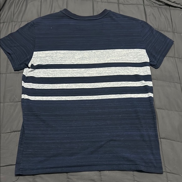 American Eagle Pocket Tee - Picture 6 of 8